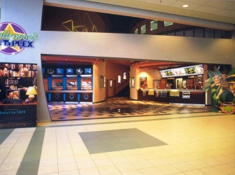 Hollywood Multiplex Pólus Róna, 1999. február 20-án nyitott. Fotó: Karsay ildikó